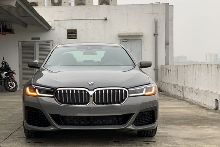 Bộ đôi xe Đức X4 và 5 Series giảm giá mạnh tại Việt nam