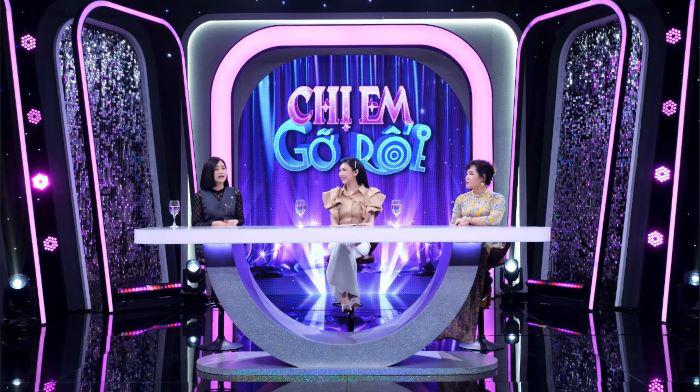 Lời tâm sự nghẹn ngào của một người mẹ đơn thân đã khiến không khí chương trình “Chị em gỡ rối” lặng đi.