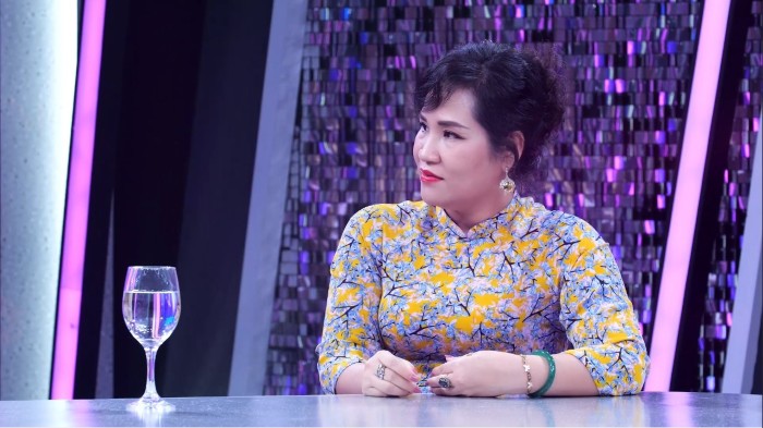 Tiến sĩ Tô Nhi A khuyên phụ huynh hãy đồng hành thay vì phán xét.