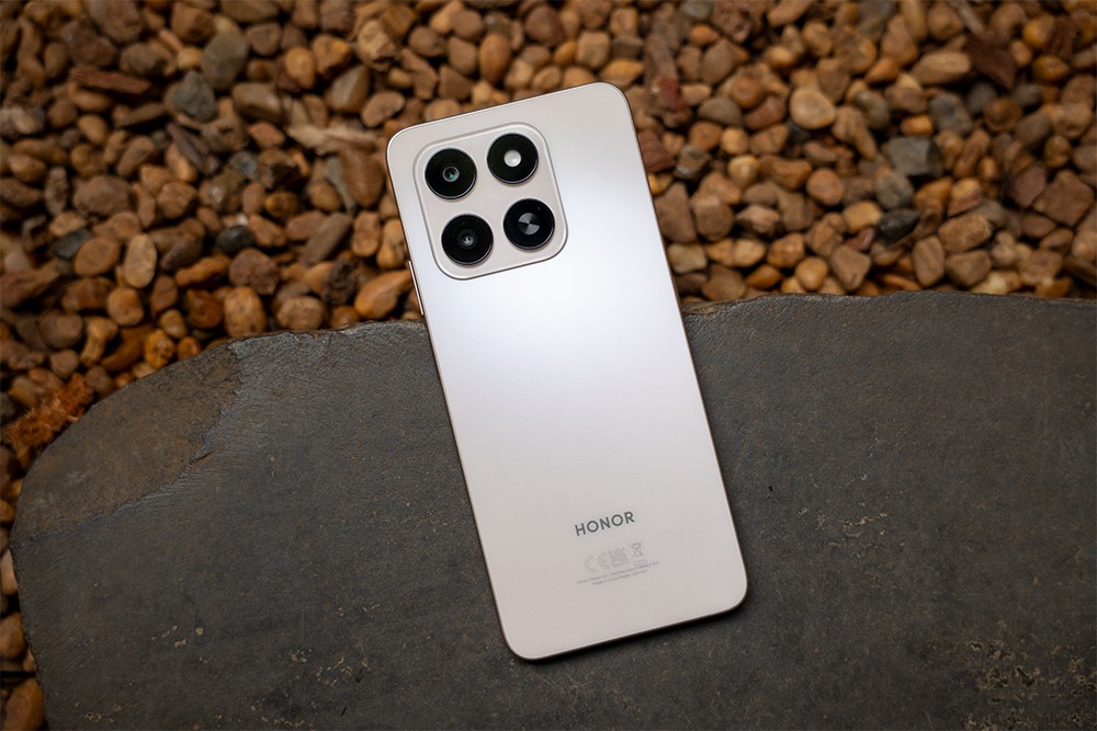 HONOR X7d có thể chống rơi vỡ từ độ cao dưới 2m và chịu va đập tốt