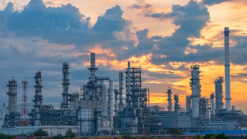 Ấn Độ quay lưng với dầu Nga: Đối tác mới là ai? - 1