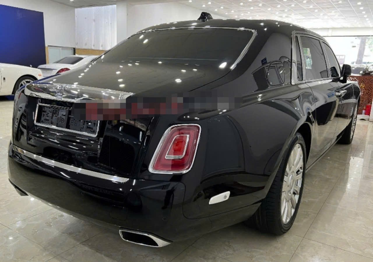 Một vài ảnh thực tế chiếc xe được rao bán. (Ảnh chụp màn hình)