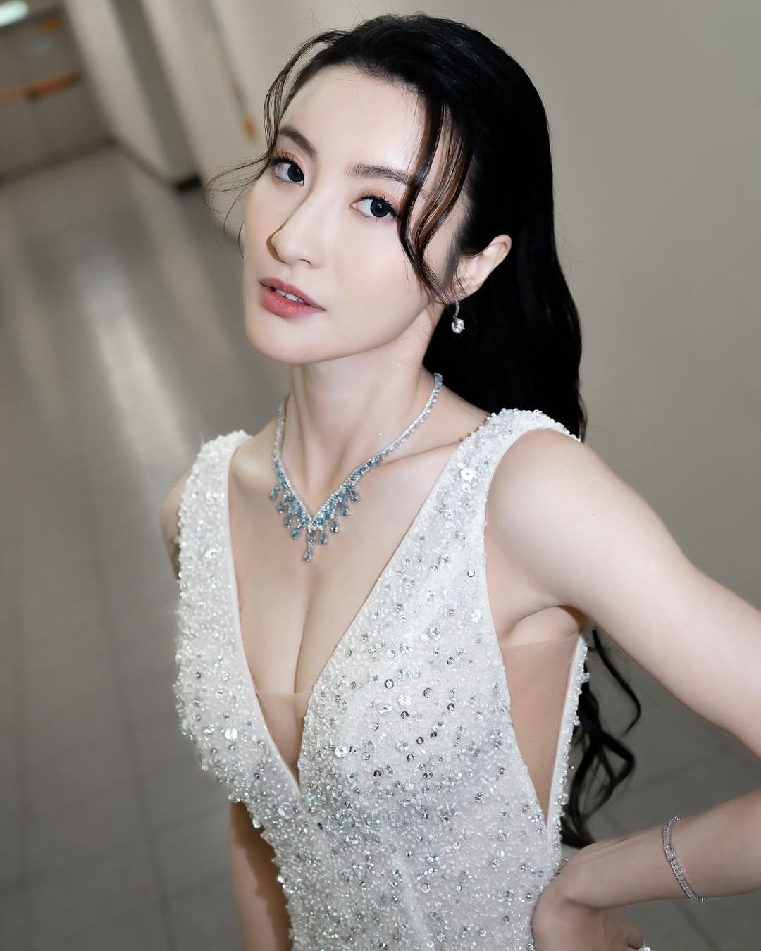 Năm 2024, Lâm Hạ Vy thành lập thương hiệu trang sức kim cương nhân tạo, thể hiện hình ảnh người phụ nữ hiện đại, độc lập và thành đạt.