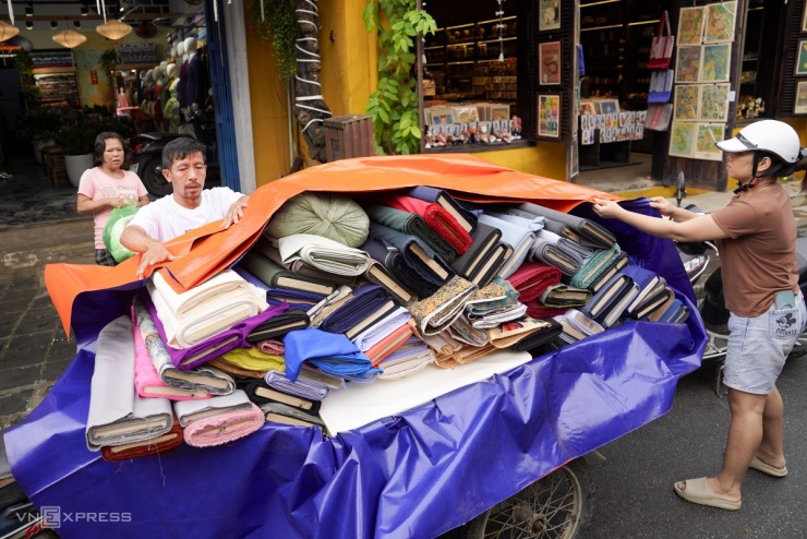 Di sản Hội An một tuần ngâm lũ - 14
