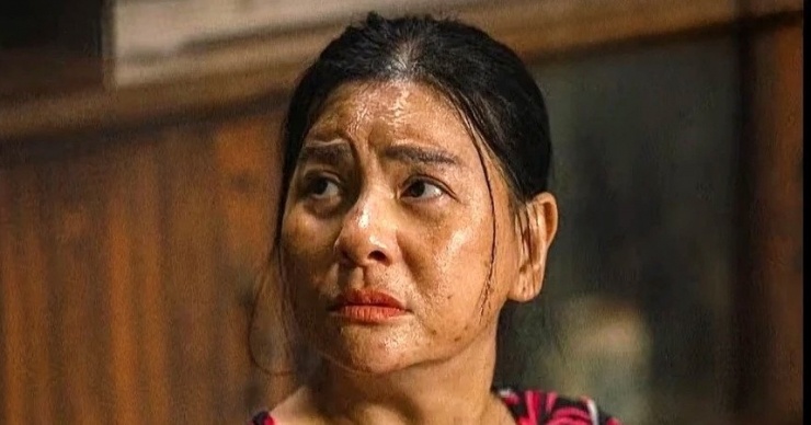 Cát Phượng trong "Tiệm cầm đồ: Có chơi có chịu" - phim thuộc top doanh thu thấp nhất 2025.