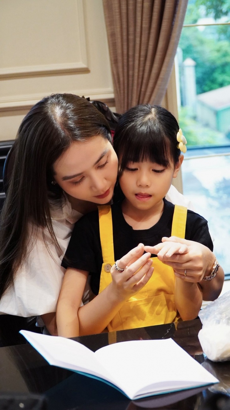 Cách Em 1 Milimet: Vì sao Huyền Lizzie nhận vai Ngân dù biết sẽ gây tranh cãi? - 2