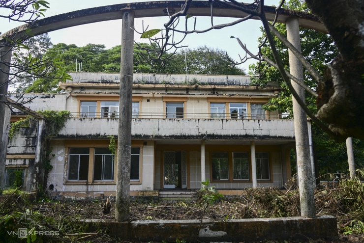Dọn khu &#39;biệt thự Chú Hỏa&#39; để làm đài tưởng niệm - 7