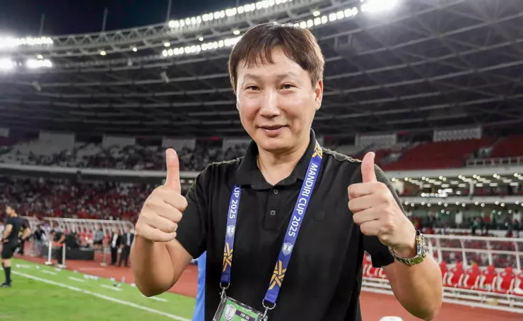Ông thầy người Hàn Quốc sẽ đi vào lịch sử với 3 chức vô địch trong một năm, nếu có huy chương vàng SEA Games 33. Ảnh: CCT