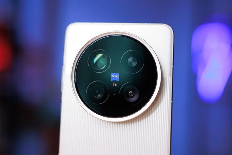 Vivo X200 Ultra có một camera 200 MP, nhưng Vivo X300 Ultra có thể có hai cảm biến 200 MP.