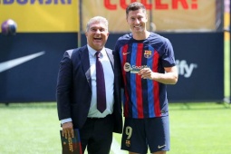 Barcelona nợ nhiều nhất châu Âu, 10 năm tới sẽ không có chuyển nhượng  " bom tấn " 