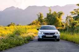 Honda CR-V giảm tới 126 triệu đồng, nhiều mẫu xe ưu đãi