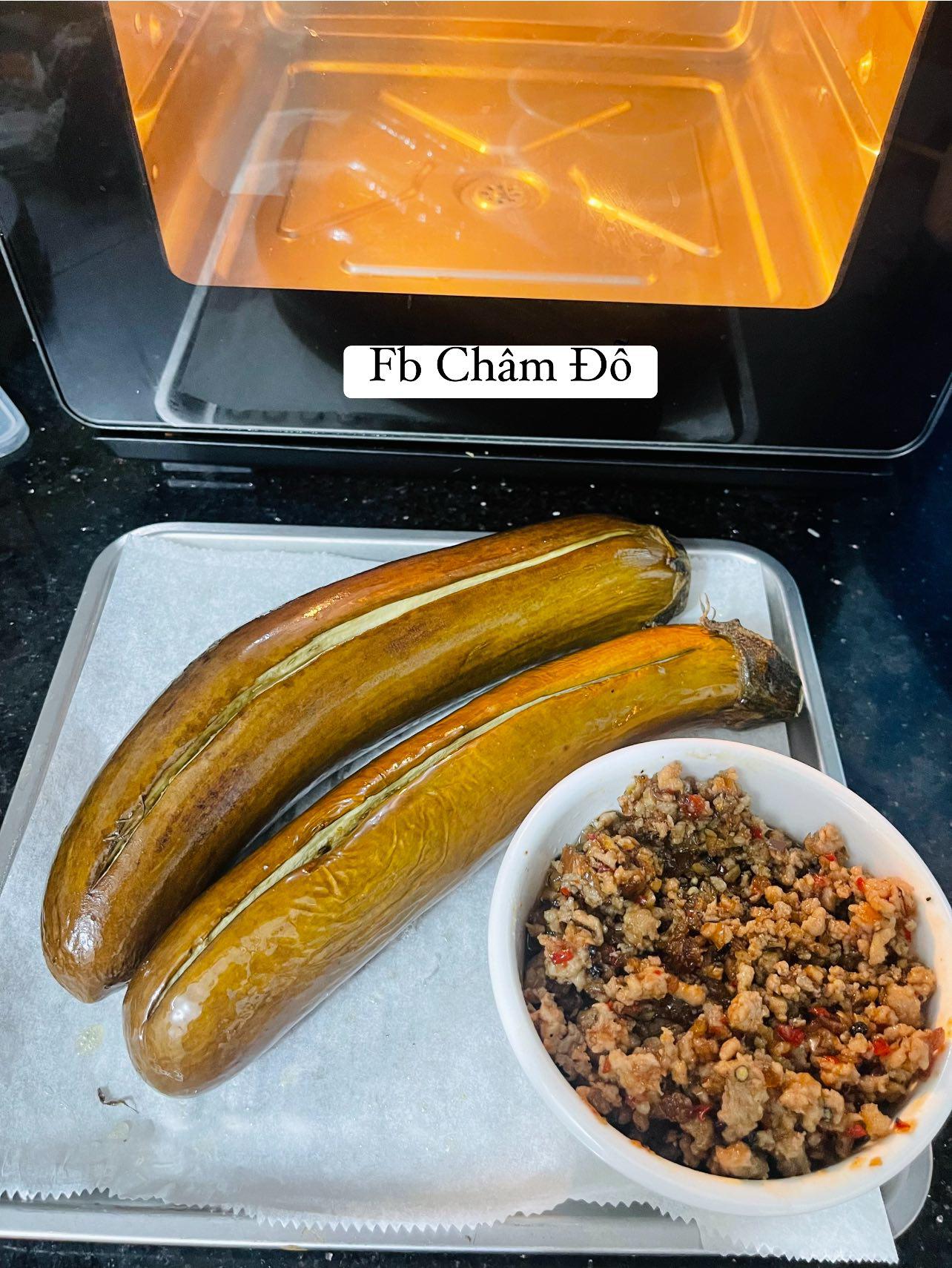 Cách chế biến loại quả giá rẻ bán đầy ngoài chợ thành món siêu tốn cơm - 2