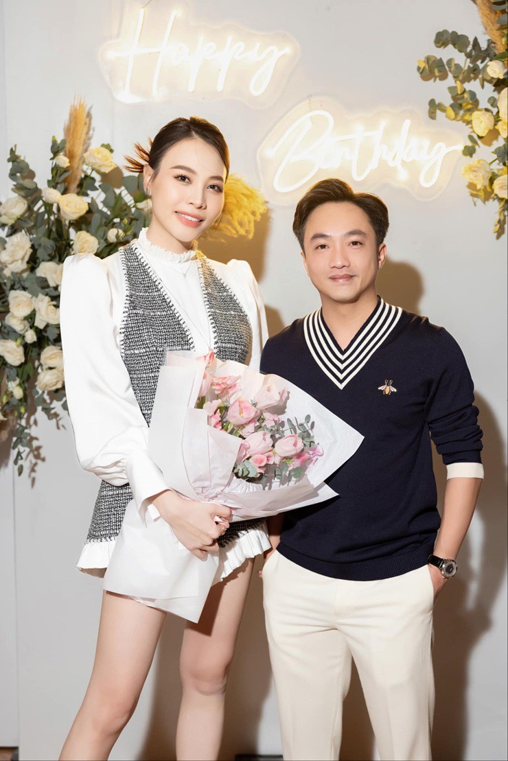 Bà Đàm Thu Trang và ông Nguyễn Quốc Cường cùng kinh doanh lĩnh vực ẩm thực