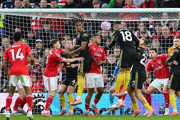 MU tấn công bóng chết cũng rất tốt dù không được chú ý đến