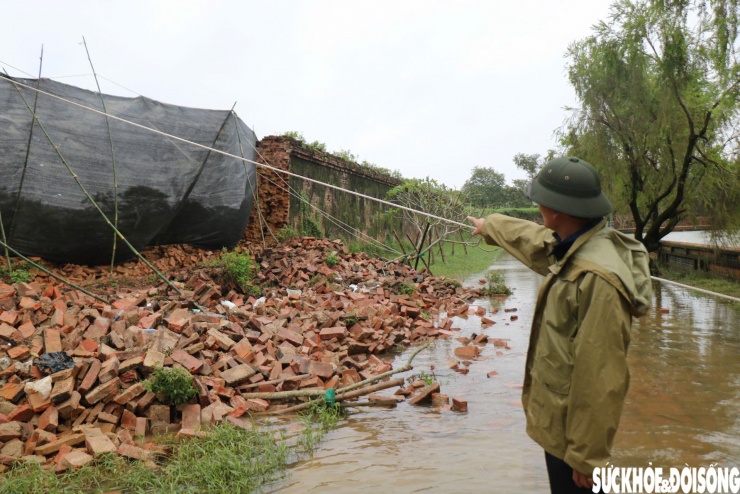 Hiện trường đoạn bờ tường Hoàng thành Huế bị mưa lũ 'kéo sập' - 6