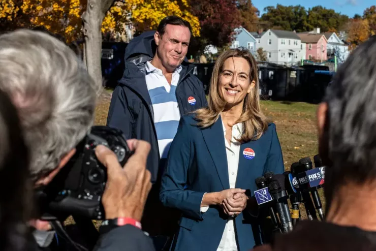 Ứng viên đảng Dân chủ Mikie Sherrill đã giành chiến thắng trong cuộc bầu cử thống đốc bang New Jersey ngày 4-11. Ảnh: THE NEW YORK TIMES