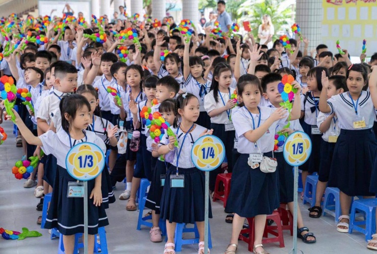 Học sinh toàn TP Đà Nẵng nghỉ học chiều 6-11 để bảo đảm an toàn trong mưa bão