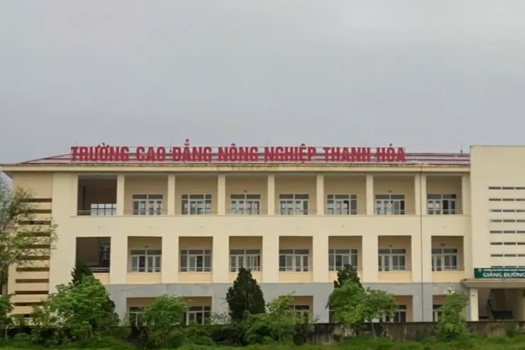 Ngôi trường nơi xảy ra sự việc đau lòng.