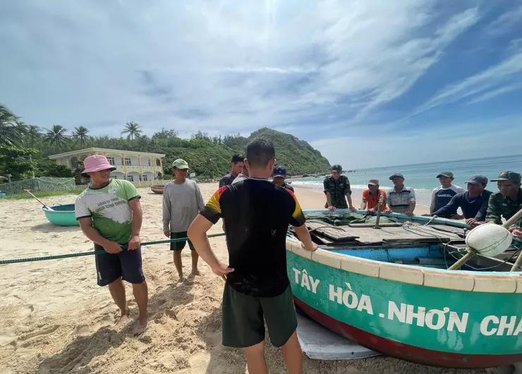 Gia Lai: Bão số 13 vào sớm, cấm tuyệt đối dân ra đường - 6