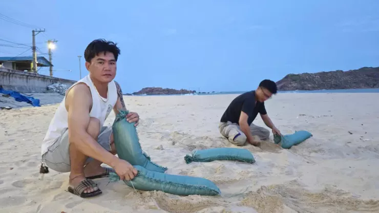 Gia Lai: Bão số 13 vào sớm, cấm tuyệt đối dân ra đường - 10