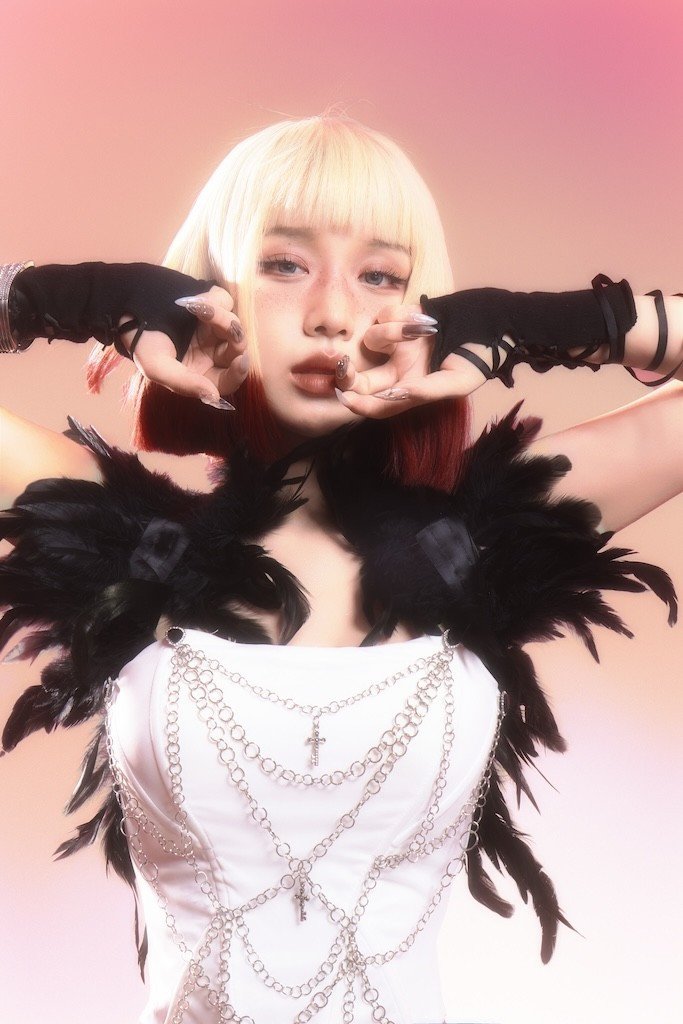 Han Sara có tên trong đề cử giải thưởng cùng G-Dragon, Jisoo, Rose, Jennie - 2