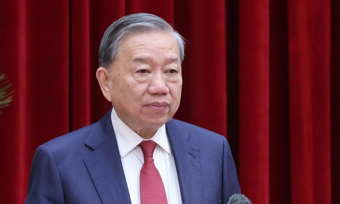 Tổng Bí thư Tô Lâm phát biểu khai mạc Hội nghị Trung ương 14 khóa 13, sáng 5/11. Ảnh: TTXVN