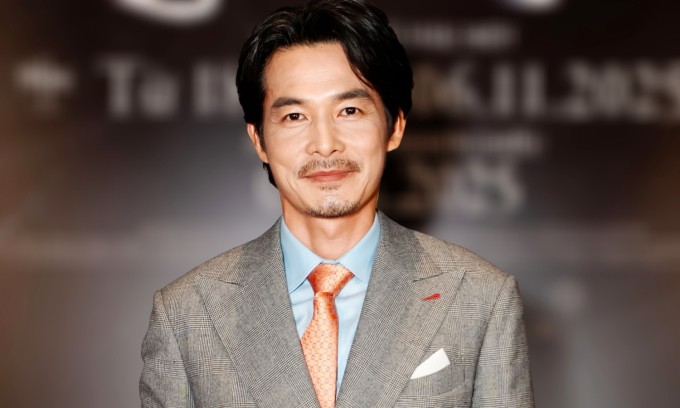 Quách Ngọc Ngoan ở buổi ra mắt tác phẩm mới, tối 4/11. Ảnh: Thanh Huyền