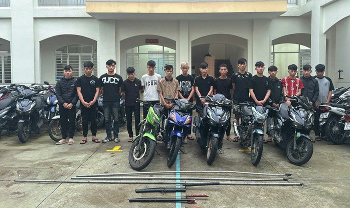 Nhóm đối tượng cùng tang vật vụ việc