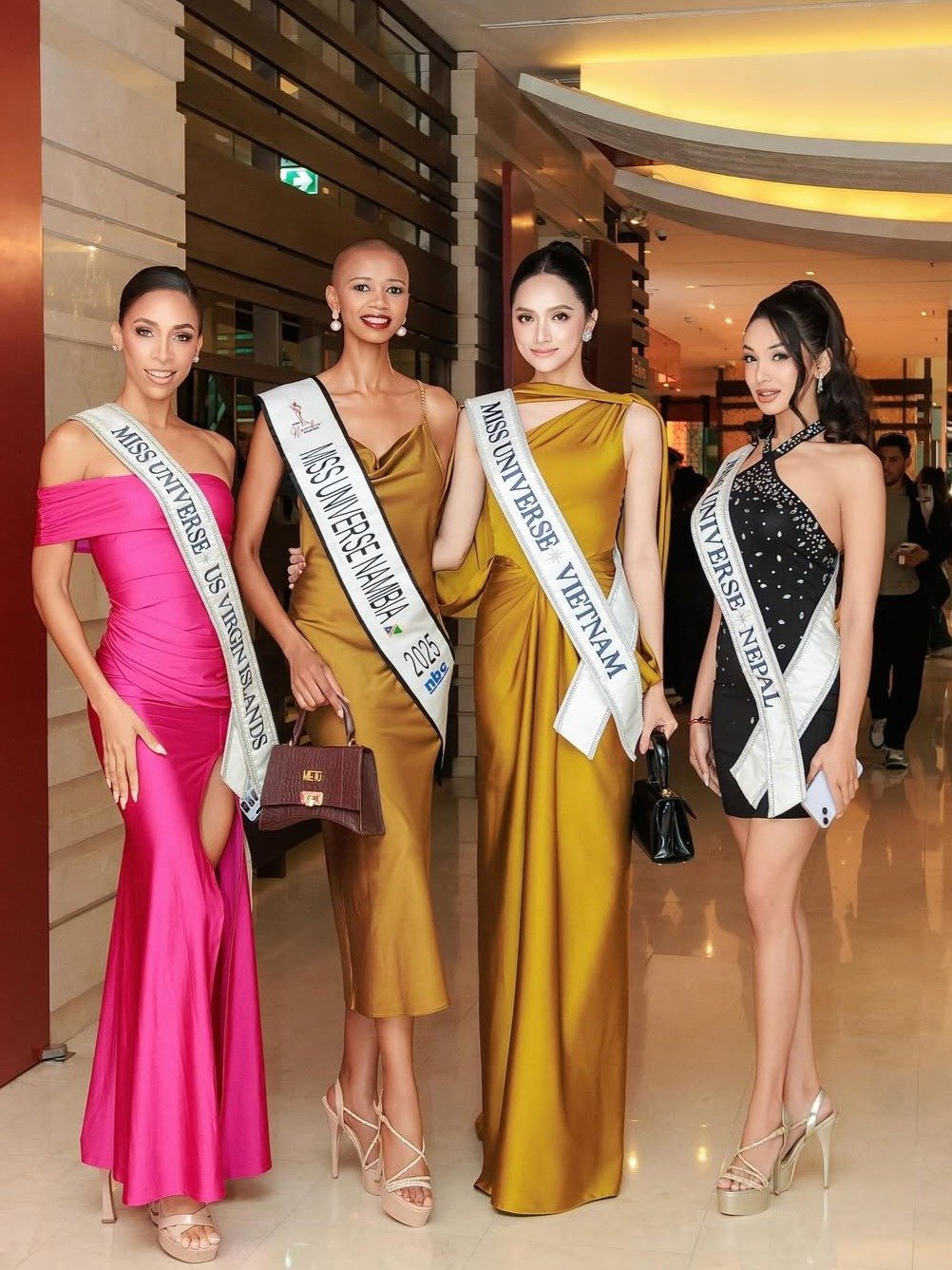 Hương Giang trong ngày thứ 3 ở Miss Universe 2025.