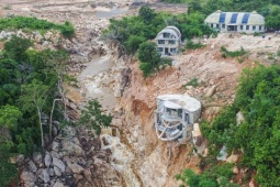 Trang trại trên núi tan hoang sau vỡ hồ nước