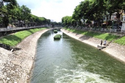 Hà Nội thay đổi phương án bổ cập nước cho sông Tô Lịch