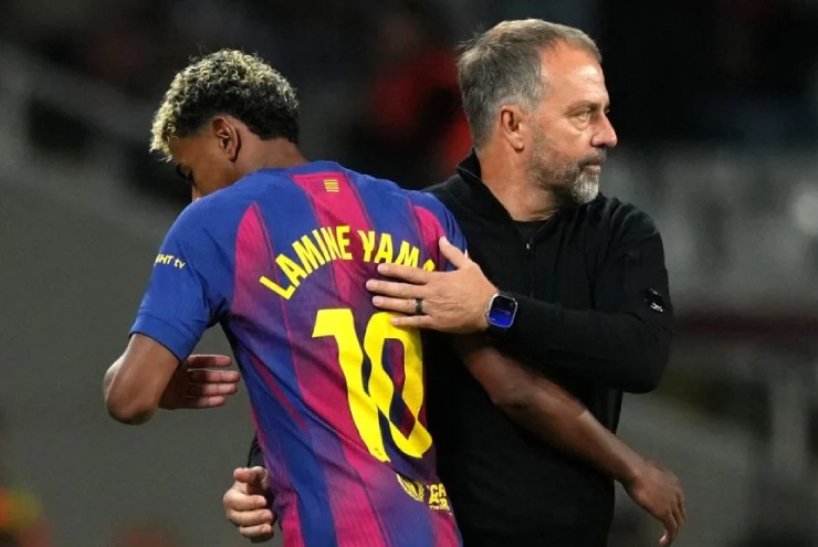 Hansi Flick thừa nhận Yamal vẫn chưa bình phục hoàn toàn