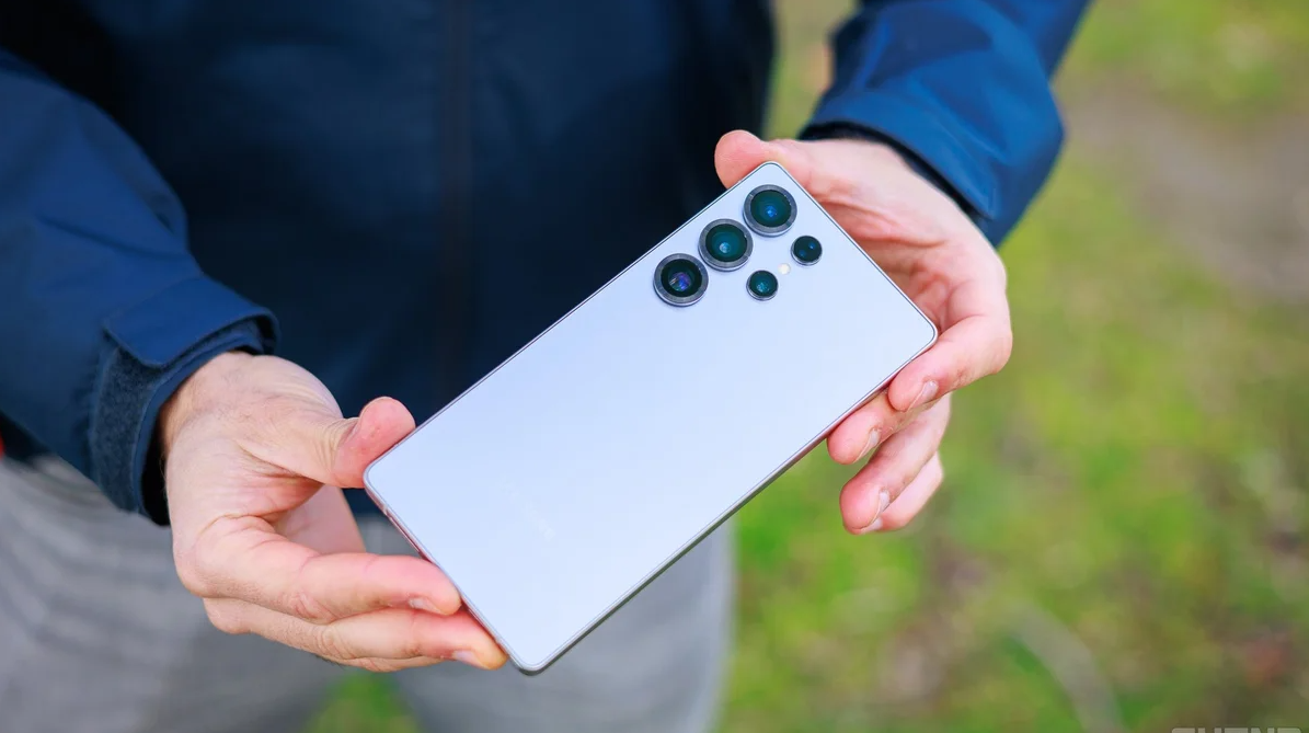 Galaxy S25 Ultra.