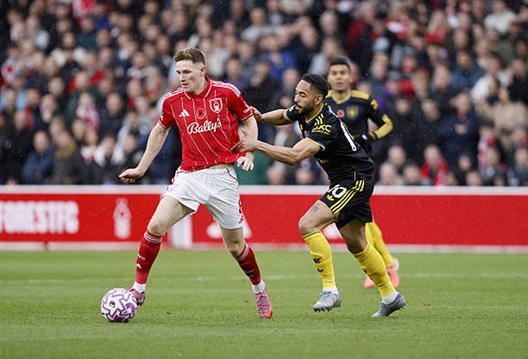 Elliot Anderson là "cỗ máy" mà HLV Amorim đang tìm kiếm