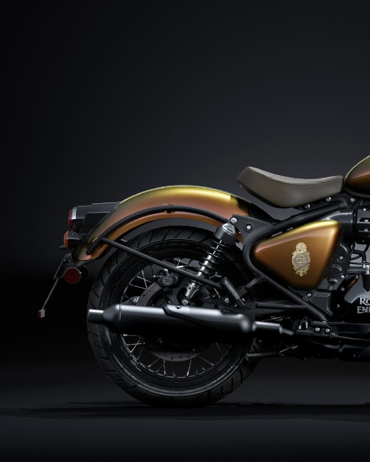 Ra mắt xế nổ Royal Enfield Classic 650 bản kỷ niệm màu vàng đỏ tuyệt đẹp - 3