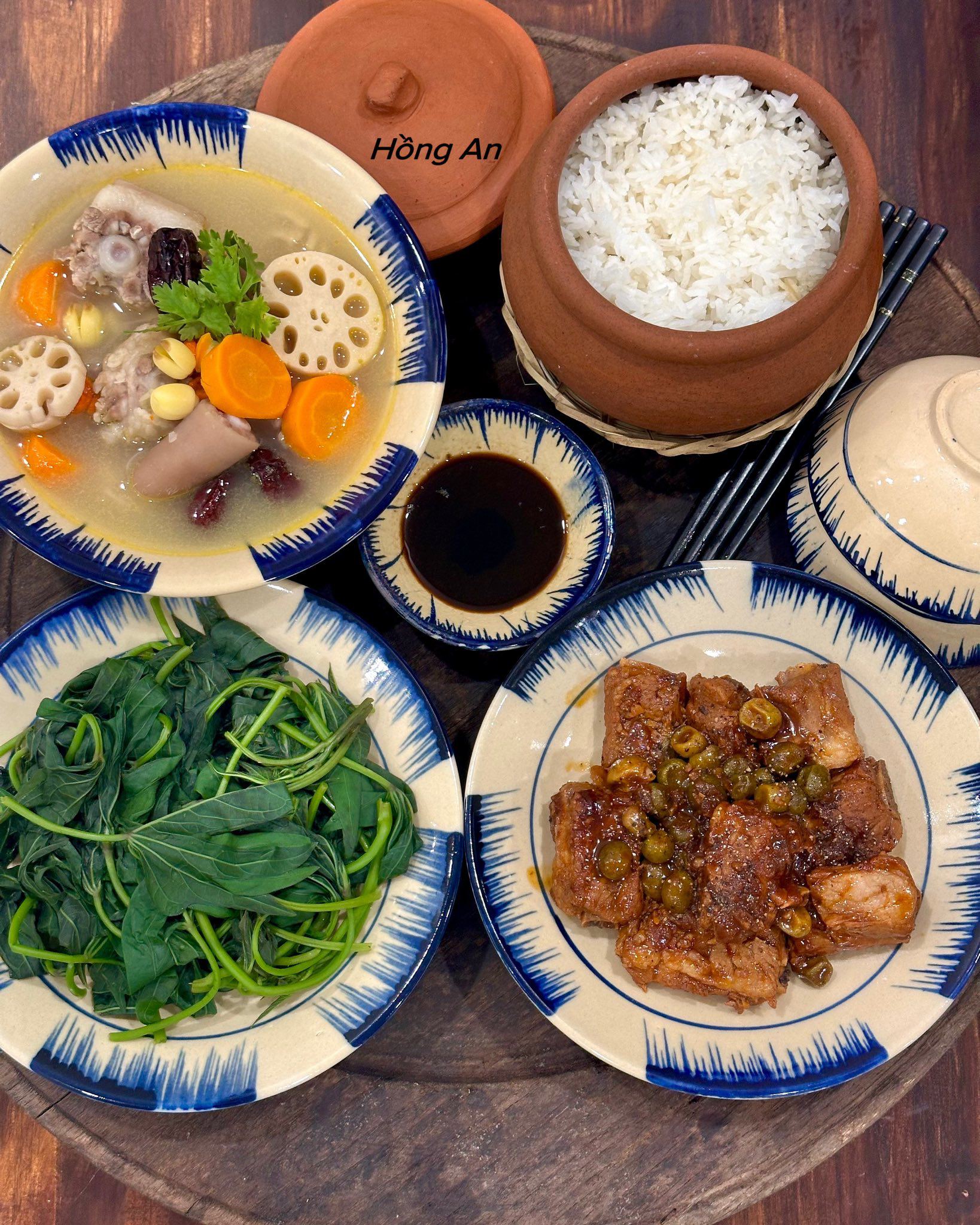 Canh hầm - Rau lang luộc - Sườn rim móc mật