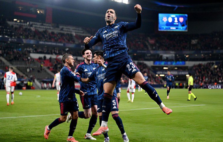 Arsenal dễ dàng giành 3 điểm