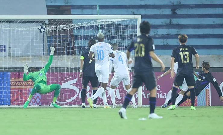 Trực tiếp bóng đá Nam Định - Gamba Osaka: Nghẹt thở cuối trận (Hết giờ) - 2