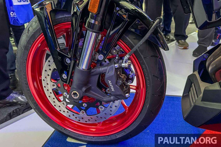 Suzuki GSX-8T 2025 và GSX-8TT 2025 trình làng: Kim cổ giao thoa, giá dễ chịu - 5