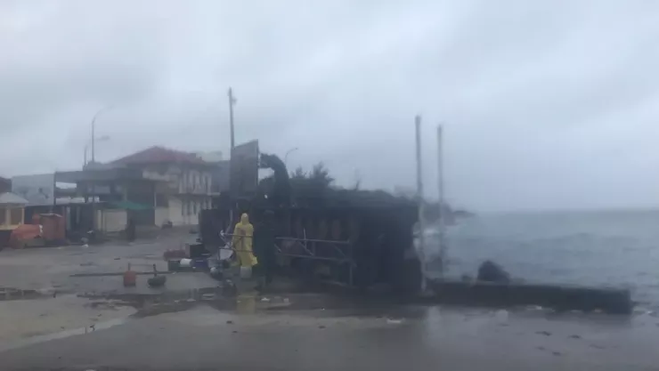 Gió bắt đầu mạnh trên đặc khu Lý Sơn.