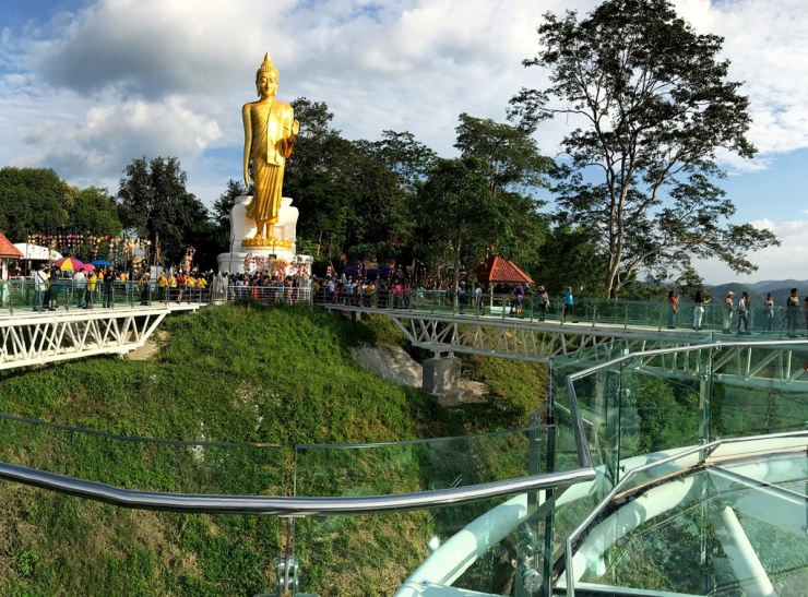 Cầu kính ngắm cảnh Chiang Khan, Loei