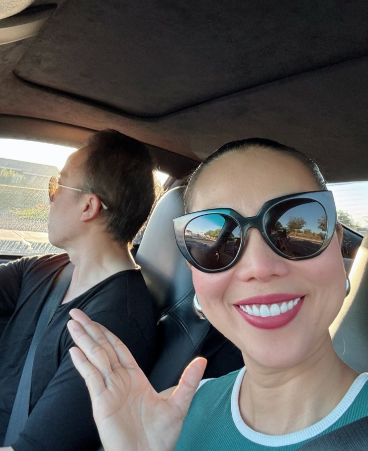 Chồng Việt kiều tặng Khánh Ngọc 'xế hộp' 5 tỷ đồng - 4