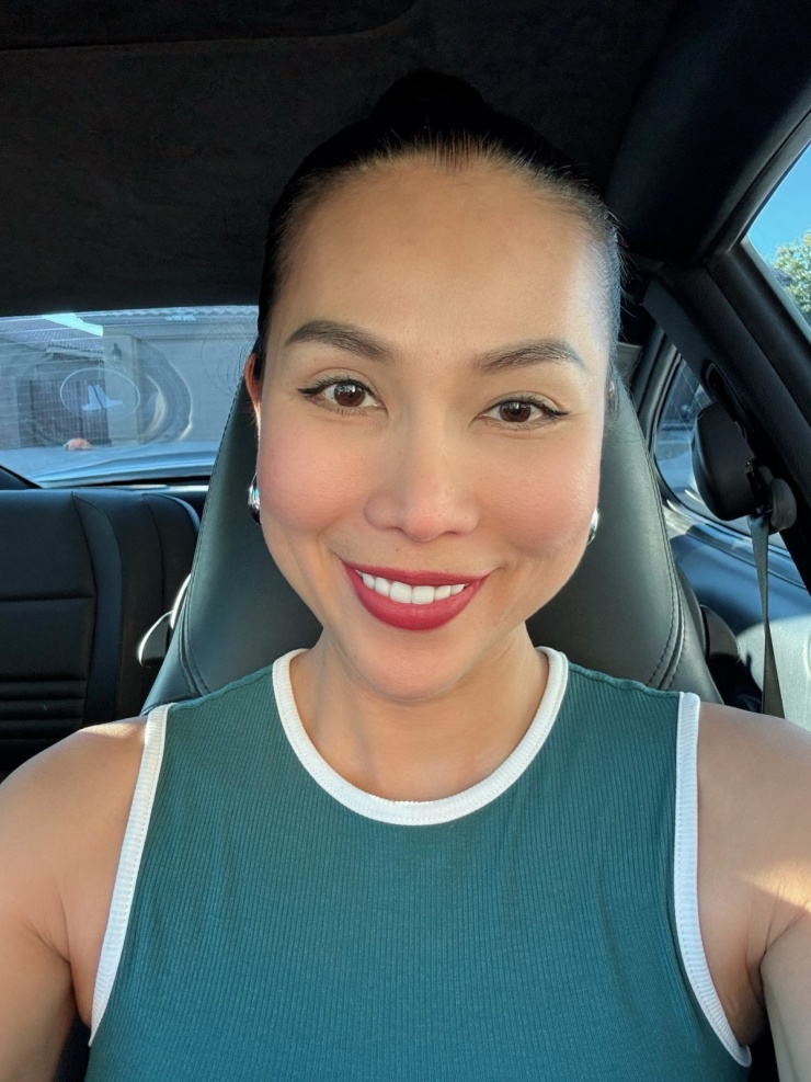 Chồng Việt kiều tặng Khánh Ngọc 'xế hộp' 5 tỷ đồng - 5