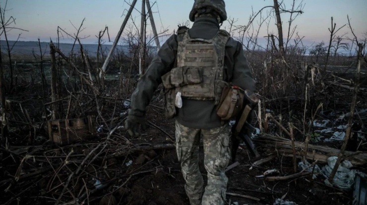 Quân đội Ukraine bác tin bị lực lượng Nga bao vây ở địa bàn chiến lược - 1