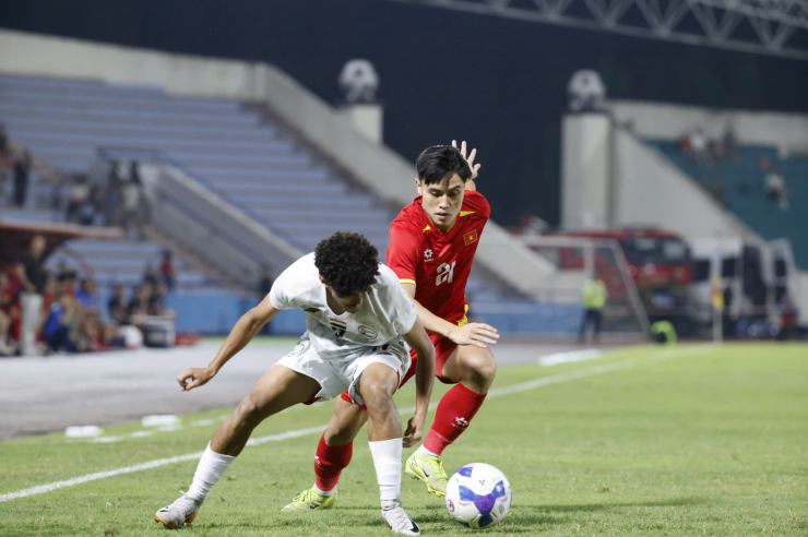 Thấy gì từ danh sách U22 Việt Nam chuẩn bị SEA Games 33 của ông Kim Sang-sik? - 2