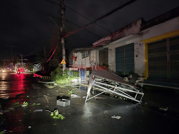 Những hình ảnh đầu tiên về thiệt hại ở Gia Lai, Đắk Lắk sau bão số 13 - 7