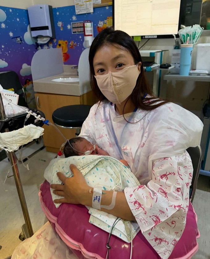 Lee Si Young sinh con thứ hai hôm 5/11. Ảnh: Instagram