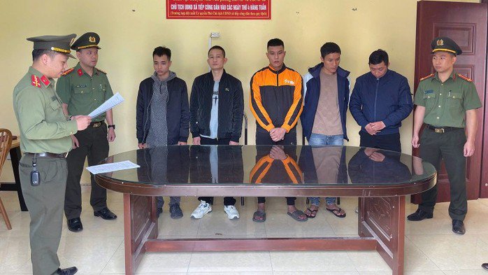 Các đối tượng liên quan tại cơ quan công an. Ảnh: Công an cung cấp