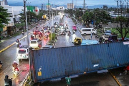 Thế giới - Bão Kalmaegi lao nhanh về phía Việt Nam: Nhật - Mỹ - châu Âu dự báo thế nào?