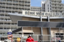 An ninh - Xã hội - Điều tra vụ nam thanh niên 17 tuổi bị chém đứt lìa bàn tay